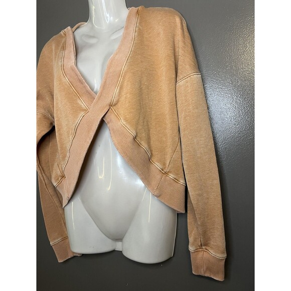 Aeropostale Sweatshirt Womens Medium Peach Wrap Front Cropped Pullover Top - Picture 3 of 7